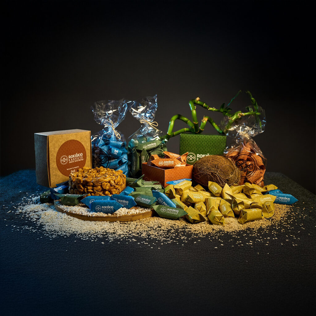 Rokiškio karvutės saldainių pakuotė su personažu